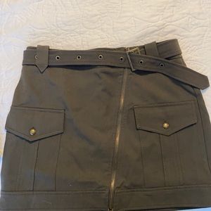 Mini army green skirt